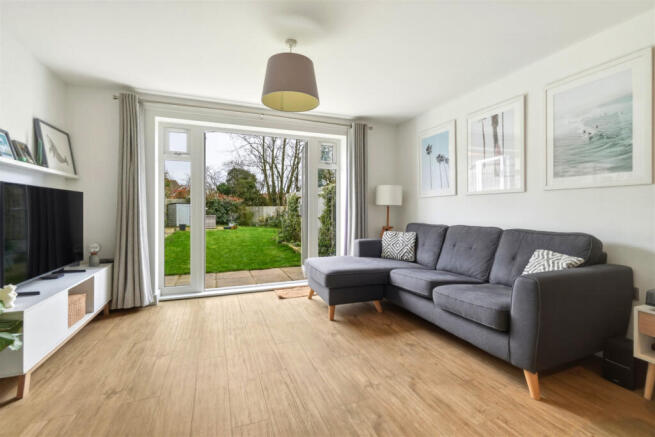 Church View Close, Takeley, Bishop's Stortford, Essex, CM22 photo 4