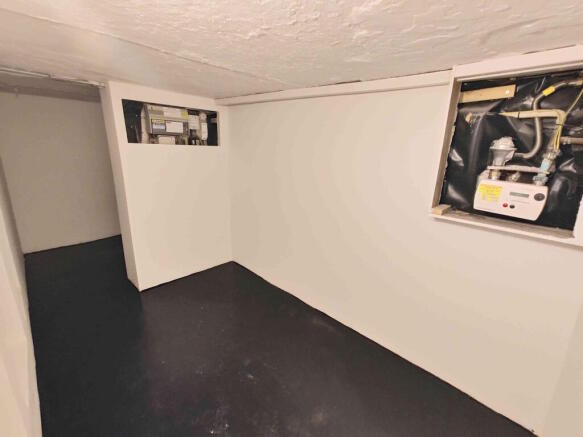 2 bed End of Terrace to rent Image 10