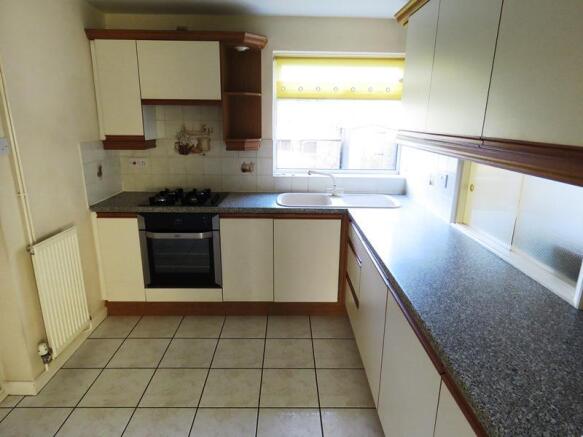 KITCHEN.JPG
