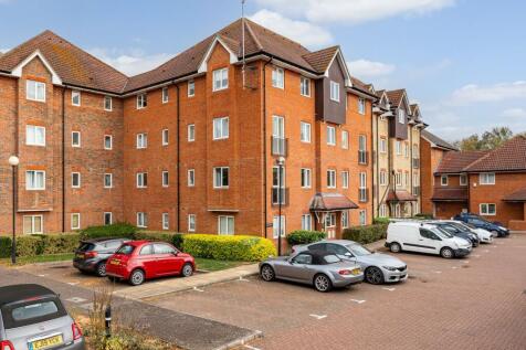 Crane Mead, Ware, SG12