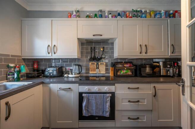 Flat 7 111 Elm Grove 26 10.jpg