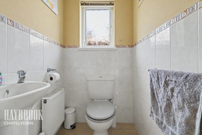 3 bed Detached for sale Image 11