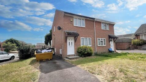 Langdon Close, Chard