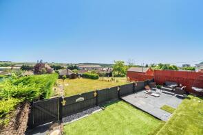 48, Hillside Avenue, Lincoln LN2 5PT