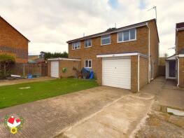 33, Church Drive, Quedgeley, Gloucester GL2 4UW