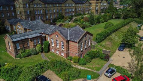Southdowns Park, Haywards Heath, RH16