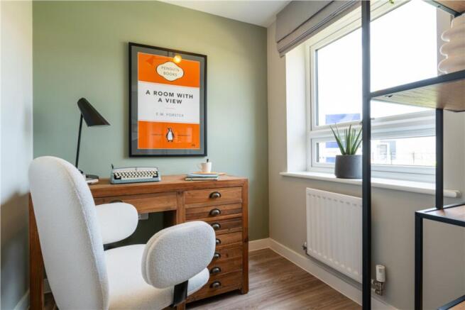 4 bed Detached for sale Image 8