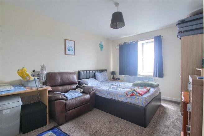 2 bed Flat for sale Image 6