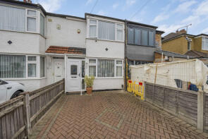 9, Lynhurst Road, Uxbridge UB10 9ED