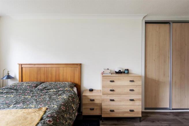 Selworthy Close E11