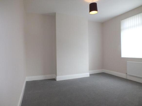 bedroom 2 (rear)