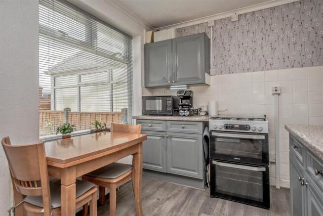 Fitted Dining Kitchen: