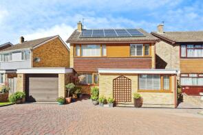 48, The Ridgeway, River CT17 0NW