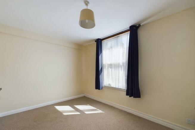 CAM01894G0-PR0097-STILL012.jpg