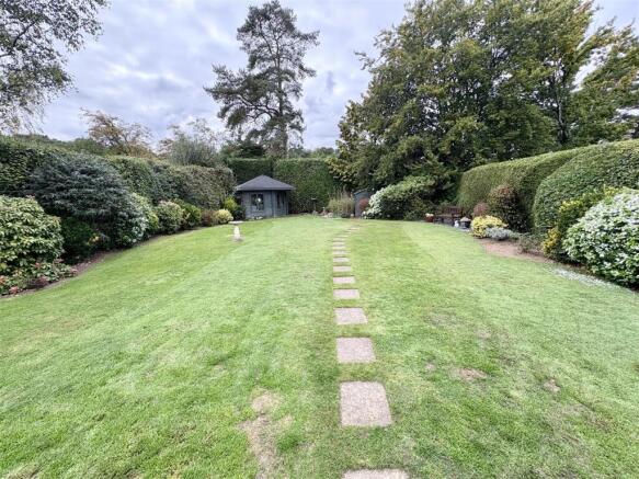 garden2.jpg