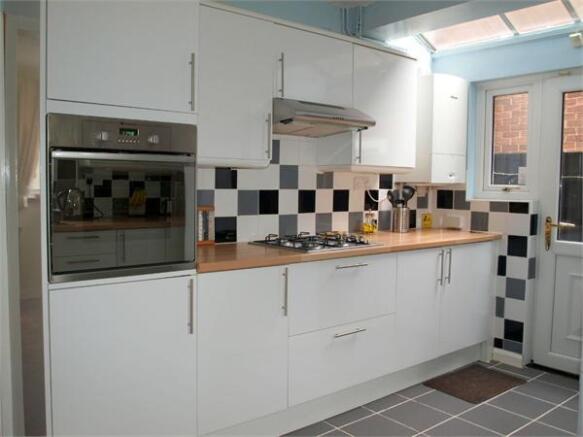 Fitted Kitchen