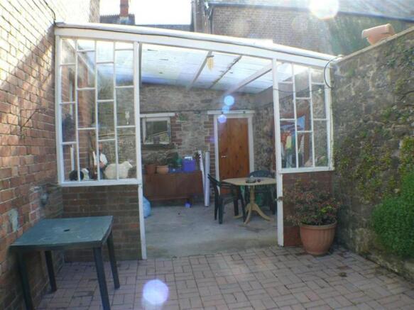 REAR OPEN PLAN CONSE