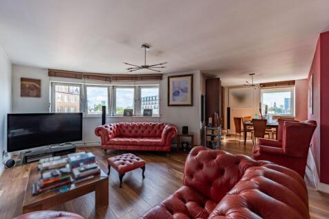 Palgrave Gardens, Baker Street, London, NW1