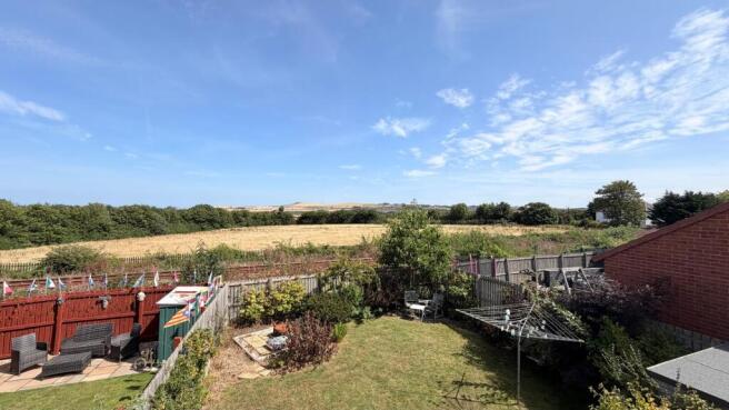 3 bed Semi-Detached for sale Image 11