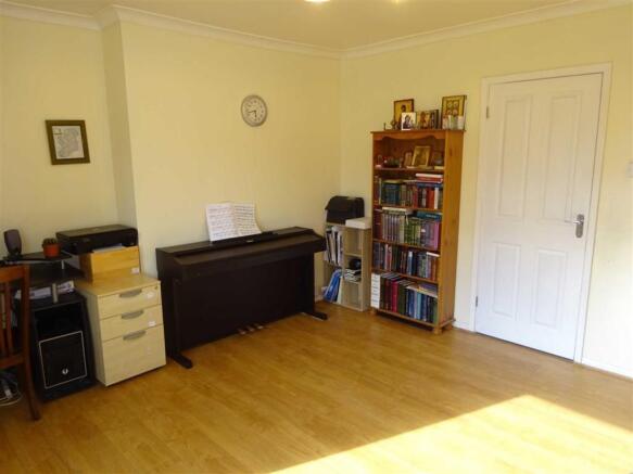 Photo 5