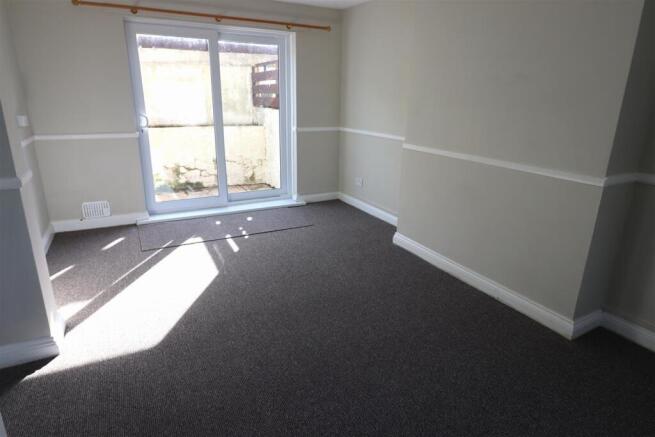 Living Room.JPG