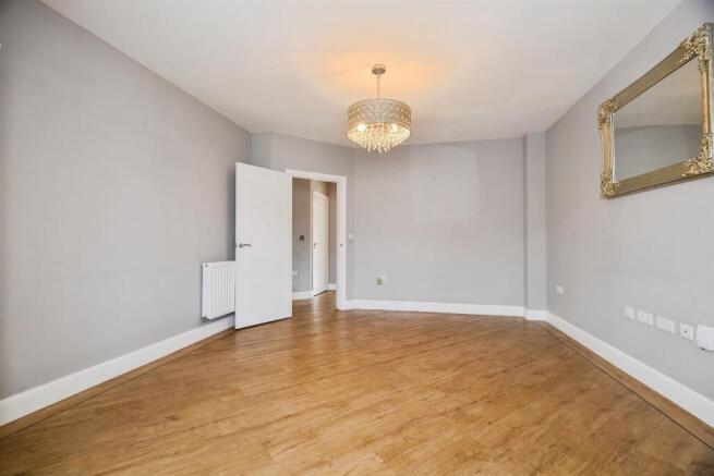 3 bed Detached for sale Image 6