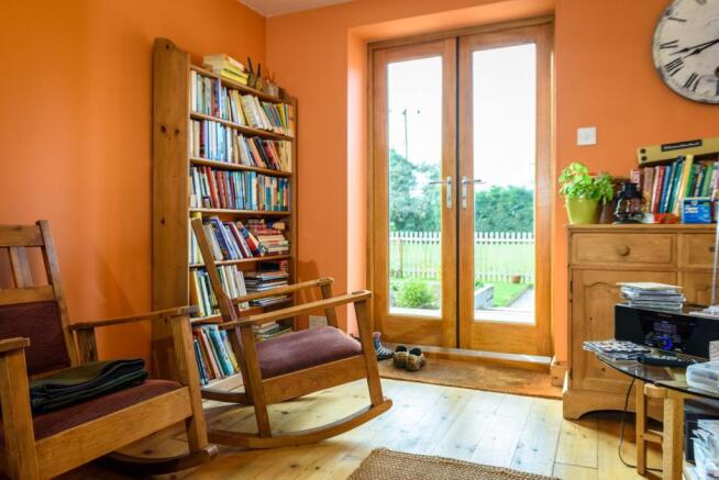 breakfast room
