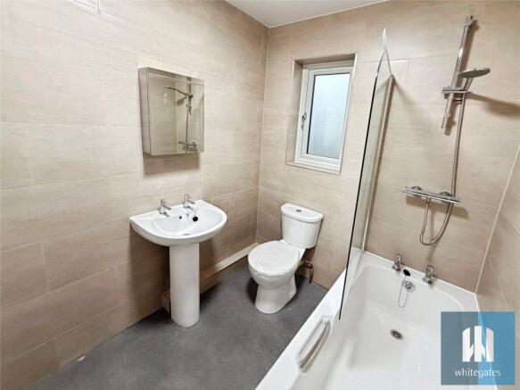 1 bed Apartment to rent Image 9