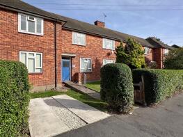 16, Petersfield Close, Romford RM3 9PS