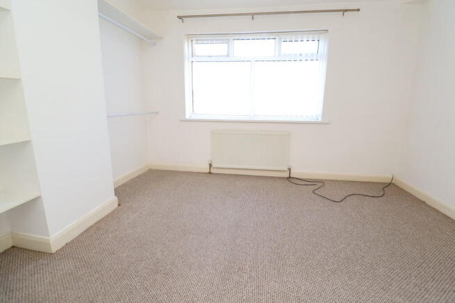 3 bed Detached to rent Image 8