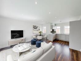 Flat 3, 183 Dudley Court, Shooters Hill, London SE18 3HP
