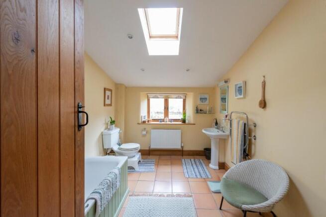 Ensuite