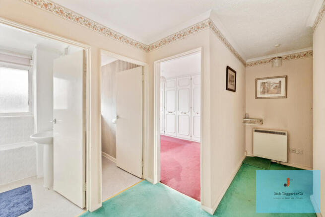 Clarendon Road, Hove photo 4