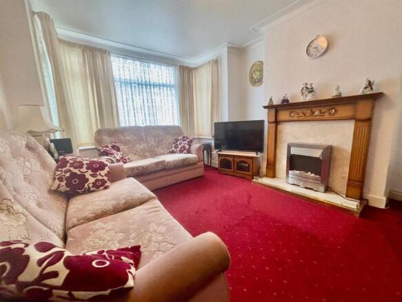 Living Room: