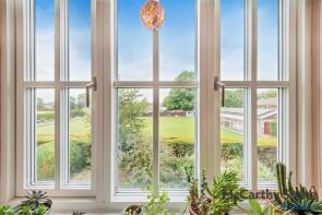 15, Cornmantle Court, Parsonage Barn Lane, Ringwood BH24 1WJ