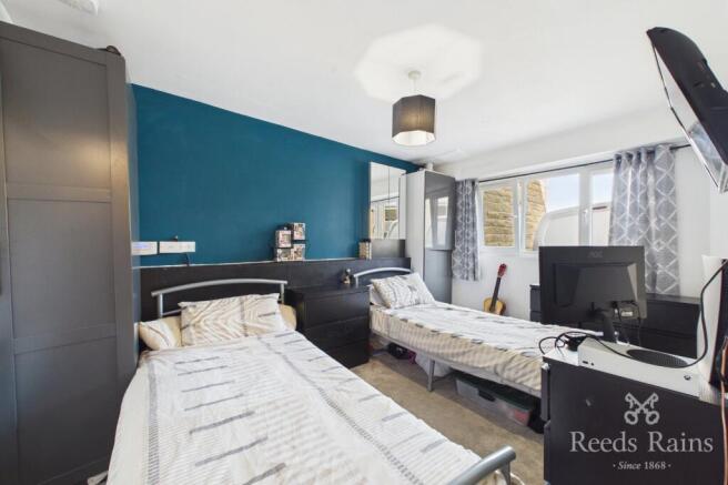 4 bed Terraced for sale Image 12