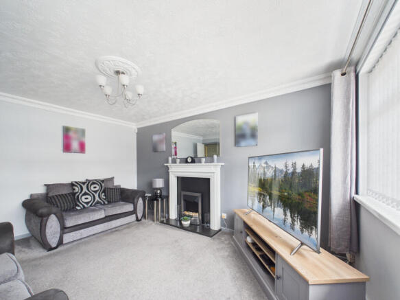 3 bed Semi-Detached for sale Image 8