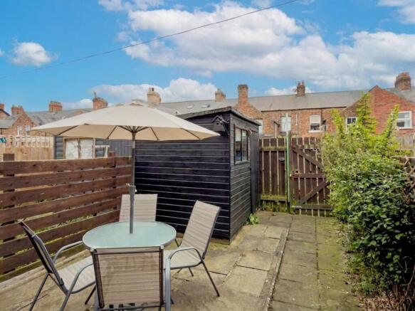 2 bed Terraced for sale Image 10