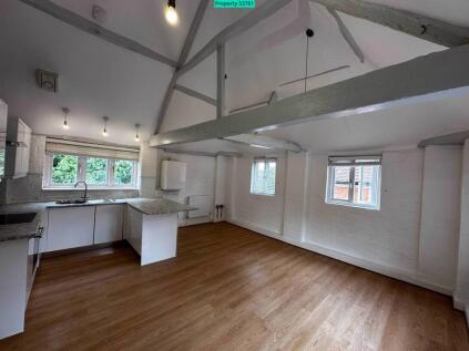 Weavers Yard 6-7, West Street, Farnham, GU9