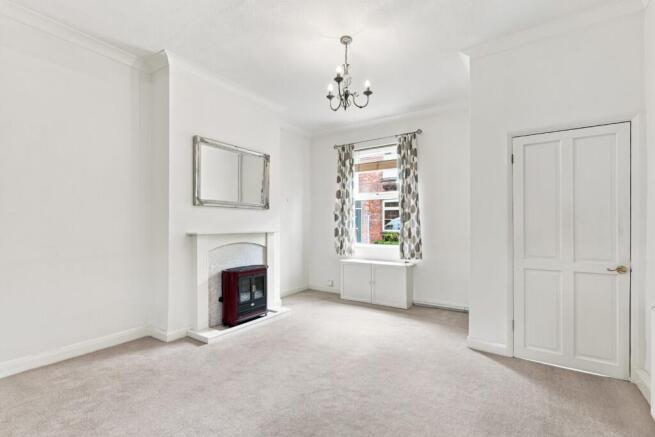 2 bed Terraced for sale Image 5