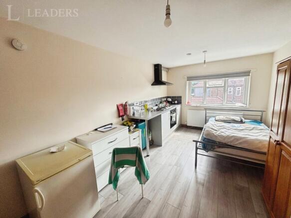 pbox-IMG.jpeg