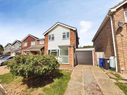 Bramshott Drive, Hook, Hampshire, RG27