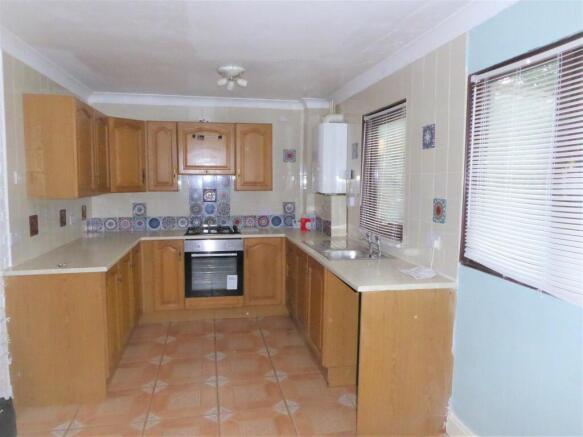 Open Plan Kitchen/ Diner