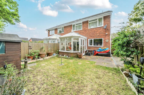 Frogmore, Fareham, Hampshire, PO14