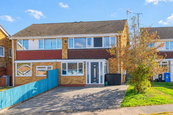 Sunny Estate Exterior, Clear Driveway.png