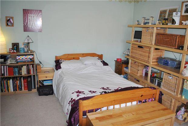 Studio Room