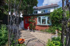 Tarrws Cottage, Old Port Road, Cardiff CF5 6AL