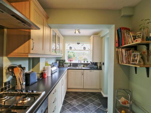 Photo 12