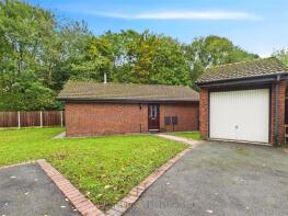 17, Ashbrook Avenue, Runcorn WA7 3HD