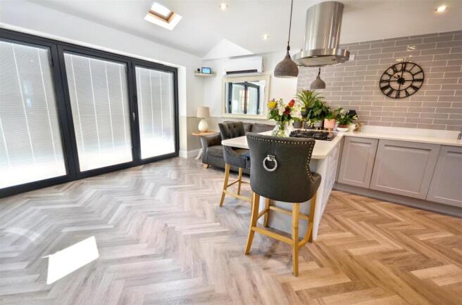 Open Plan Dining Kitchen